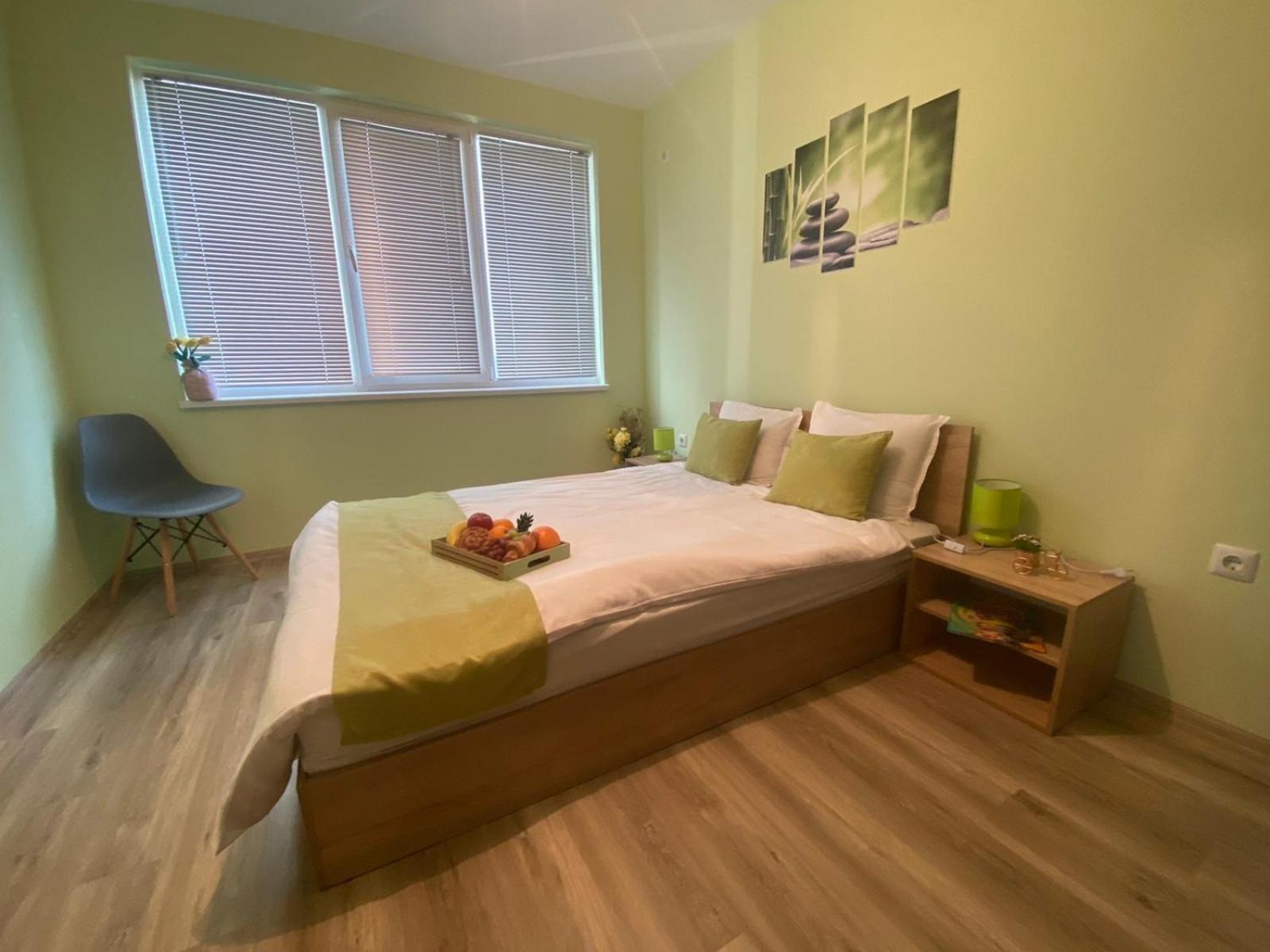 Ferienwohnung Уютен Нов Апартамент - Стара Загора С Две Спални Exterior foto